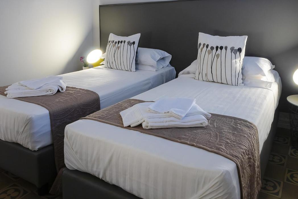 Re Vittorio De Luxe Bed & Breakfast Messina Eksteriør bilde