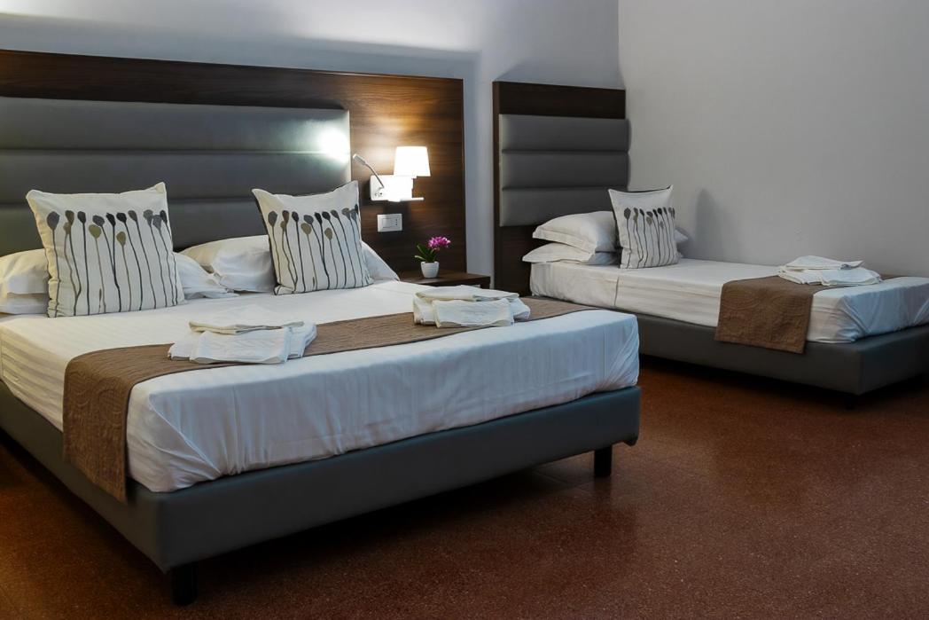 Re Vittorio De Luxe Bed & Breakfast Messina Eksteriør bilde
