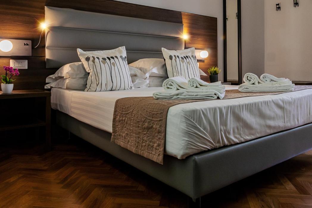 Re Vittorio De Luxe Bed & Breakfast Messina Eksteriør bilde