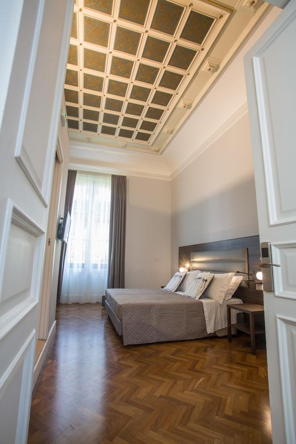 Re Vittorio De Luxe Bed & Breakfast Messina Eksteriør bilde